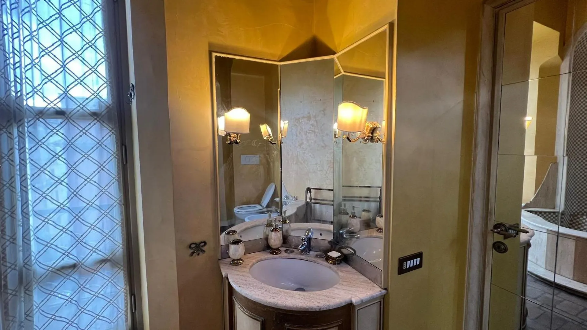 Antico Suites Roma アパート
